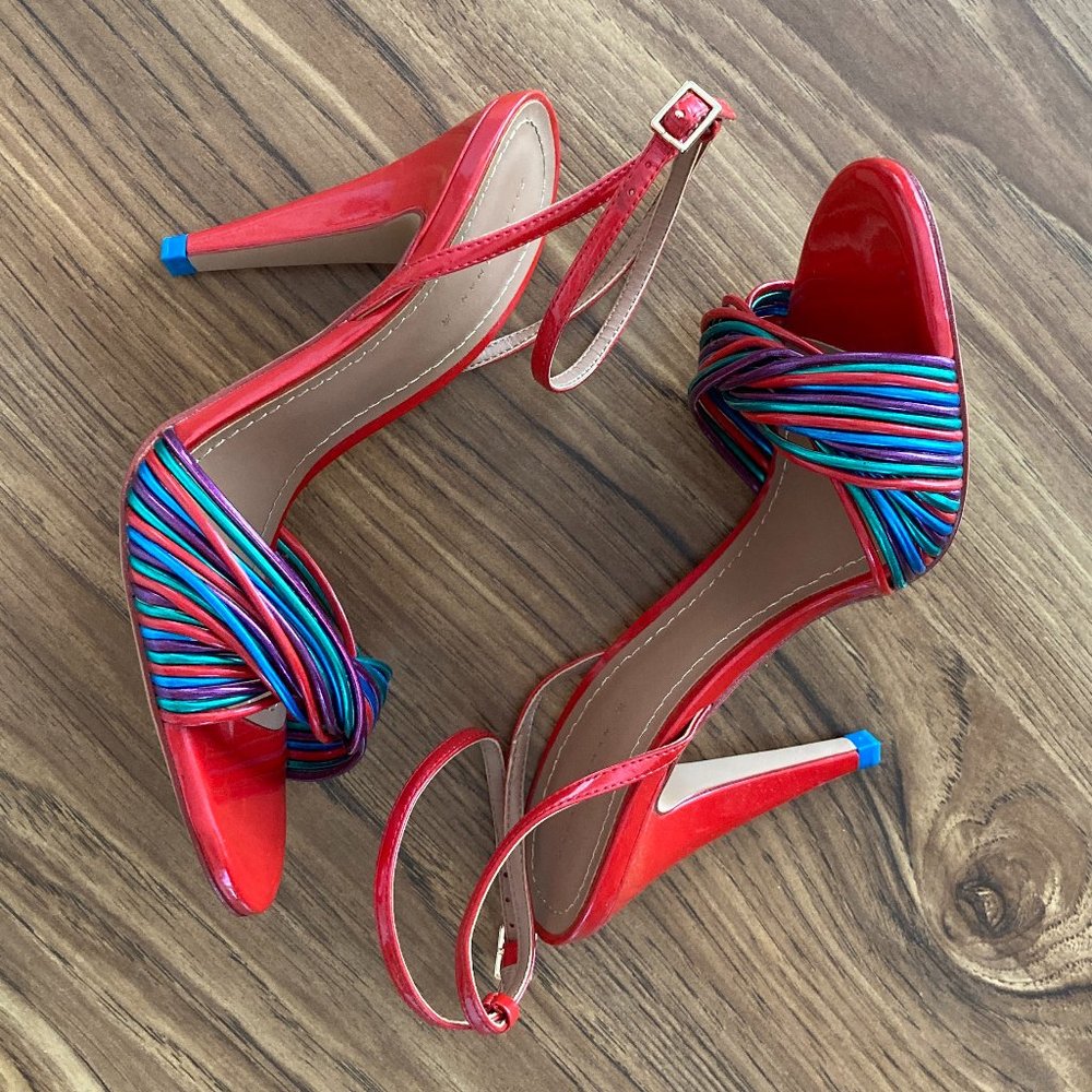 *SOLD* Zara Woman Red Multi-Colored Heels